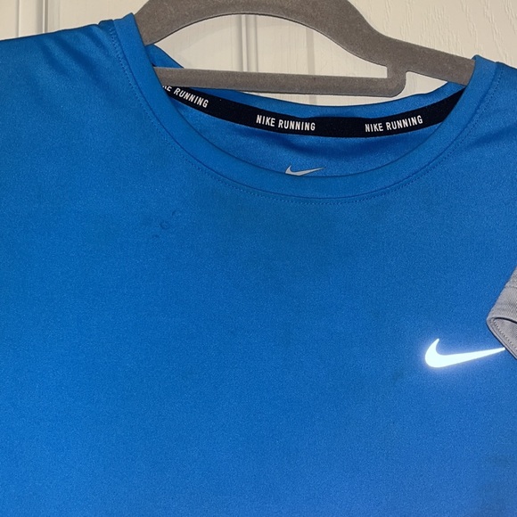 Nike dry fit tshirts womens small bundle of 2 - Picture 3 of 9